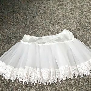 Xl white petticoat